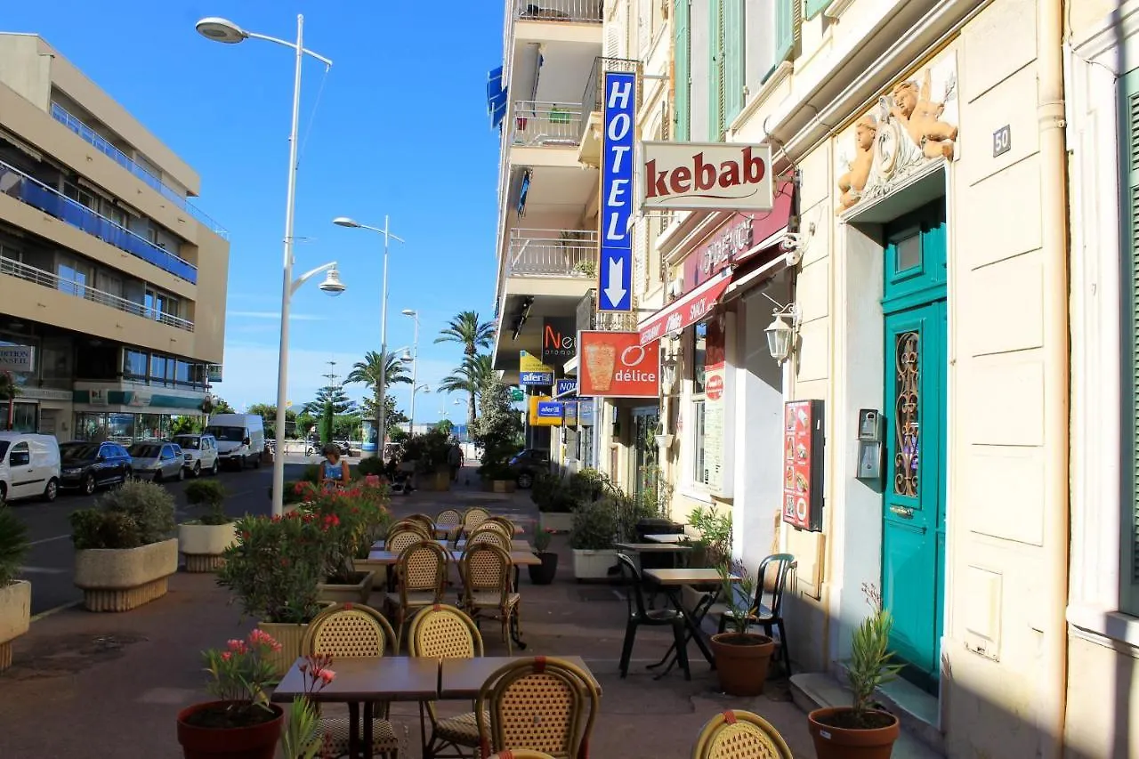 Saint-Raphaël Nouvel Hotel