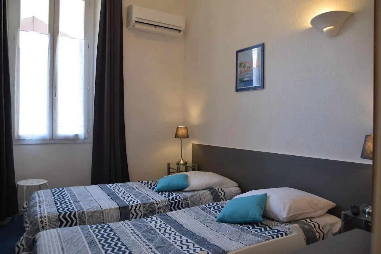 Saint-Raphaël Nouvel Hotel 2*,