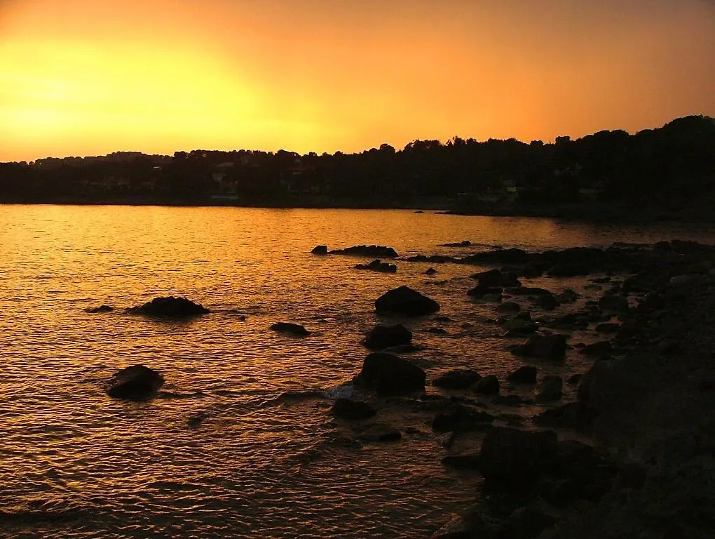 Nouvel Hotel Saint-Raphael